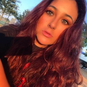 Meet your Posher, Leonie